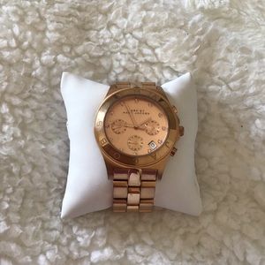 Marc Jacobs rose gold watch